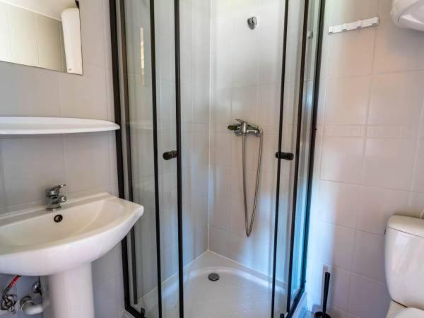 Resort Eden Domki, Apartamenty I Pokoje Jastrzebia Gora Luaran gambar