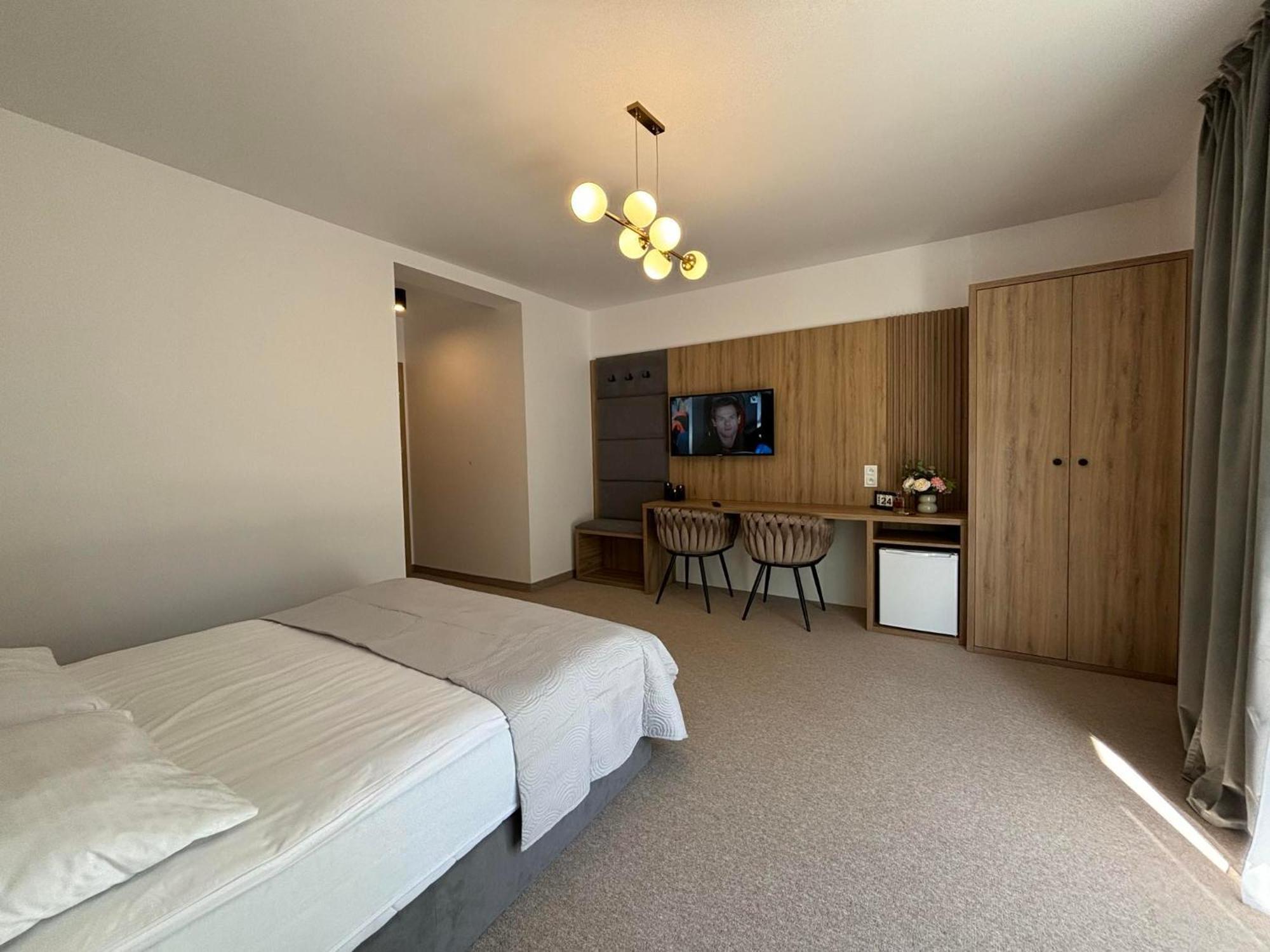 Resort Eden Domki, Apartamenty I Pokoje Jastrzebia Gora Luaran gambar